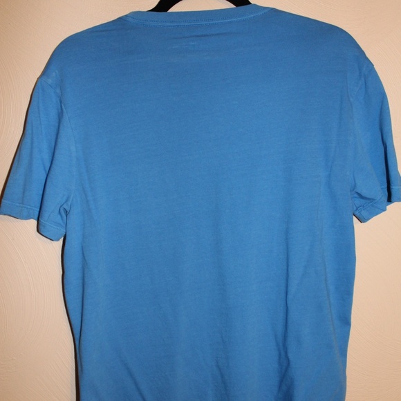 GAP Pocket Tee - Picture 2 of 2